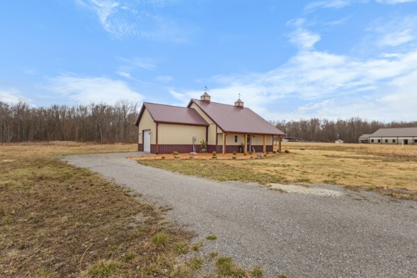 2692 Heads Church Rd in Cedar Hill, TN - Building Photo - Building Photo