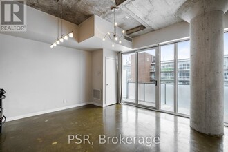 201-201 Carlaw Ave in Toronto, ON - Building Photo - Building Photo