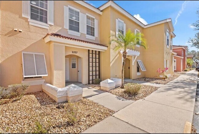 1017 Park Ridge Cir in Kissimmee, FL - Building Photo - Building Photo