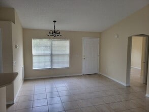 8455 103rd Ct, Unit 9-07 in Vero Beach, FL - Building Photo - Building Photo