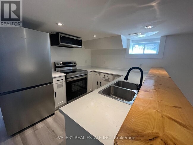 property at 17 Terrace Hill St