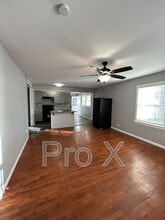 606 Rose Harris St in Pittsburg, KS - Building Photo - Building Photo