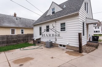 1012 4th St SE in Rochester, MN - Building Photo - Building Photo