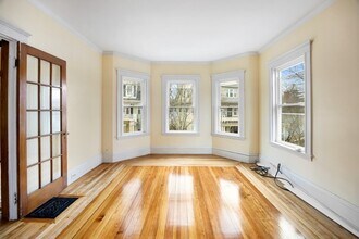 16 Penhallow St, Unit 2 in Boston, MA - Building Photo - Building Photo
