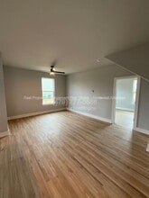 1042 S Laramie Hts in Fayetteville, AR - Foto de edificio - Building Photo