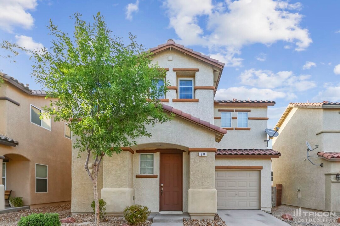 28 Belden Ave in Las Vegas, NV - Building Photo