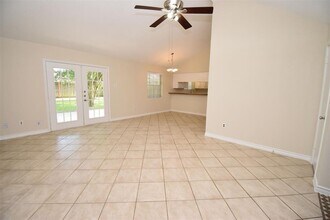 2701 34th Ave N in Texas City, TX - Building Photo - Building Photo