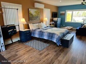 677 Broadway in Ulster Park, NY - Building Photo - Building Photo