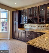6356 Demme Pl in Springfield, VA - Building Photo - Building Photo