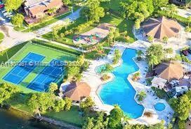 6201 SW 116th Pl in Miami, FL - Building Photo - Building Photo