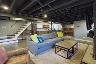 3018 N Whipple St in Chicago, IL - Building Photo - Building Photo