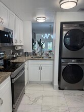 1790 W 75th St in Hialeah, FL - Building Photo - Building Photo