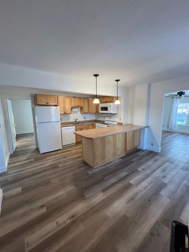 1625 Walnut St, Unit #3