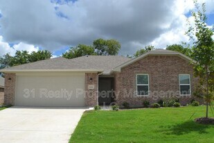 3424 Brookstone Dr in Sherman, TX - Building Photo