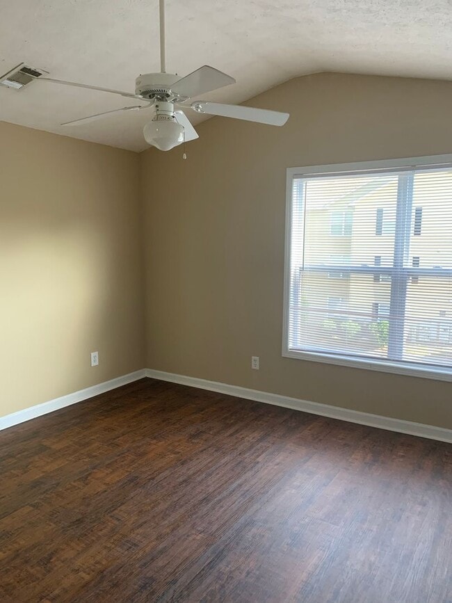 property at 730w W Magnolia Ave