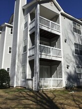 325 Waterdown Dr in Fayetteville, NC - Building Photo - Building Photo