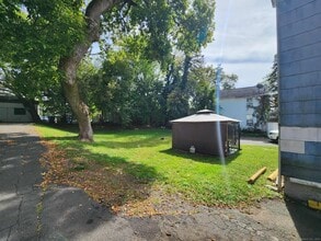 76 N First St in Meriden, CT - Building Photo - Building Photo