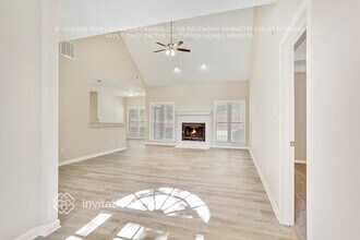 7092 Brook Side Landing in Stone Mountain, GA - Foto de edificio - Building Photo