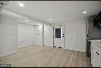 4725 4th St NW, Unit 2 Bed 1 BathBasement Unit in Washington, DC - Foto de edificio - Building Photo