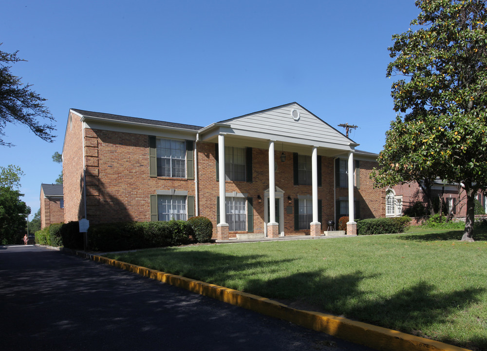 Wesleyan Gardens Apartments Photo