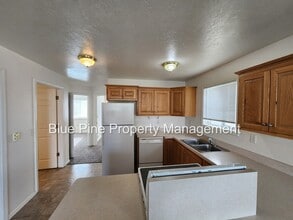 952 Anne St in Rexburg, ID - Building Photo - Building Photo