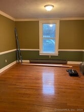15 Simons Ave in Waterbury, CT - Building Photo - Building Photo