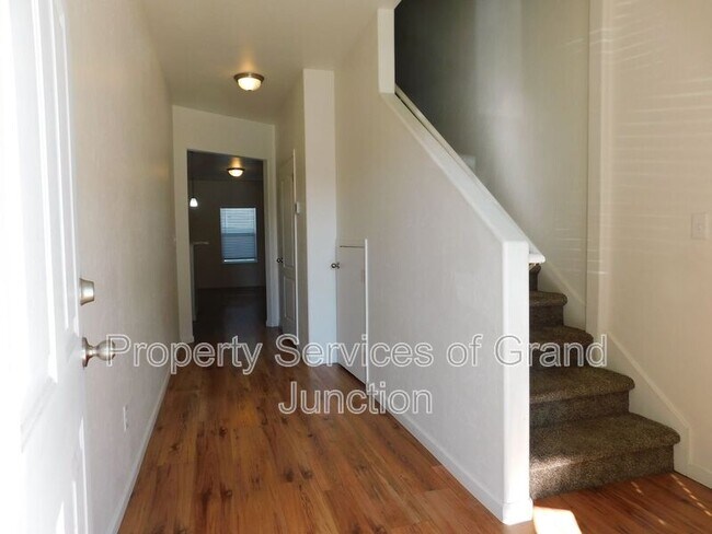 621 Zenith Ln in Grand Junction, CO - Building Photo - Building Photo