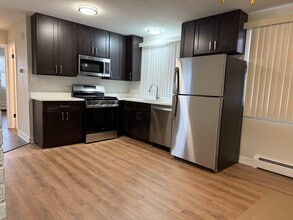 2431 N 76th Ct in Elmwood Park, IL - Building Photo - Building Photo
