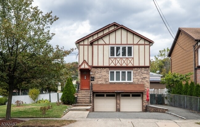 307 Belleville Ave in Bloomfield, NJ - Building Photo - Building Photo