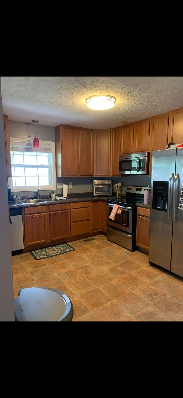 412 Mangum Ct in Fayetteville, NC - Building Photo - Building Photo