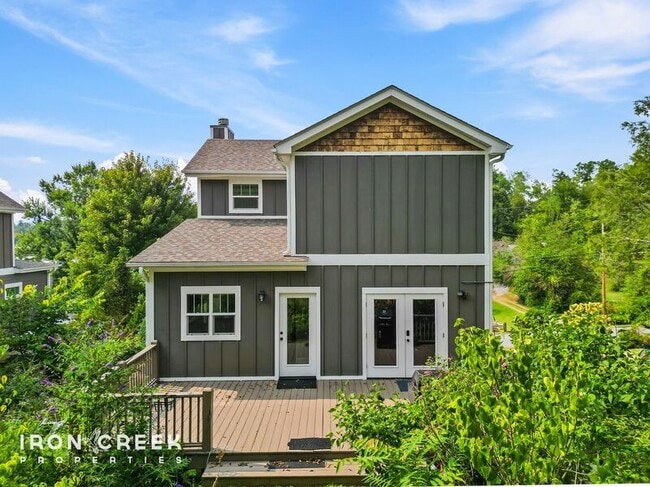 85 Beaver Dr in Asheville, NC - Building Photo - Building Photo