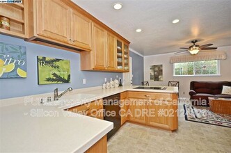 4212 Vincente St in Fremont, CA - Foto de edificio - Building Photo
