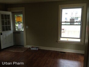 1301 Davis Ave NW in Grand Rapids, MI - Building Photo - Building Photo