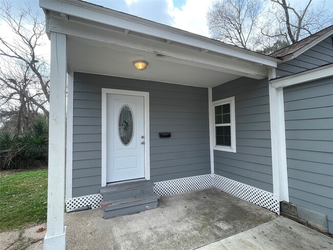 property at 2508 S Texas Ave