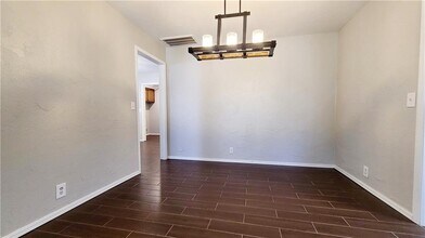 2201 Rushing Meadows in Edmond, OK - Building Photo - Building Photo
