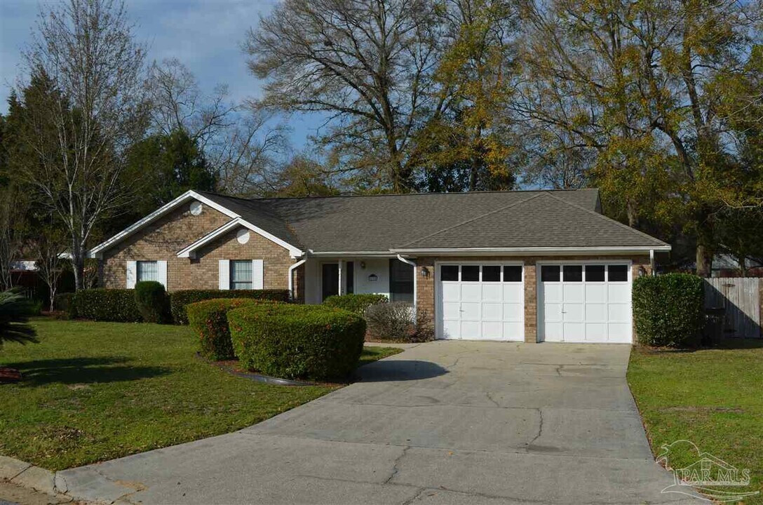 4380 La Jolla in Pensacola, FL - Building Photo