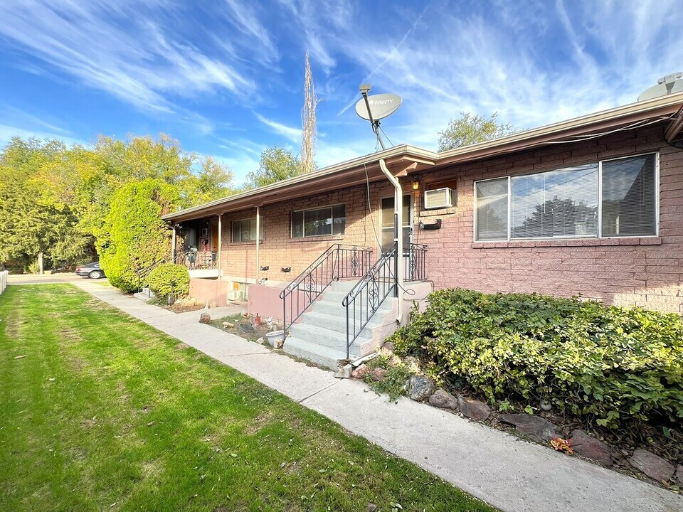 68 N Yale St, Unit 2 in Nampa, ID - Building Photo