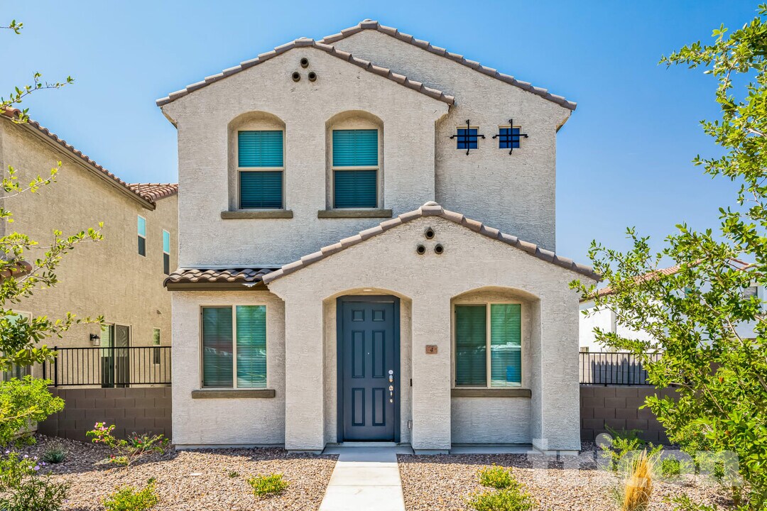 2929 N 28th St in Phoenix, AZ - Building Photo