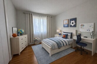 325 Central Ave in Willowbrook, IL - Building Photo - Building Photo