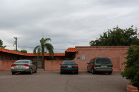 4710 E 4th St in Tucson, AZ - Building Photo - Building Photo