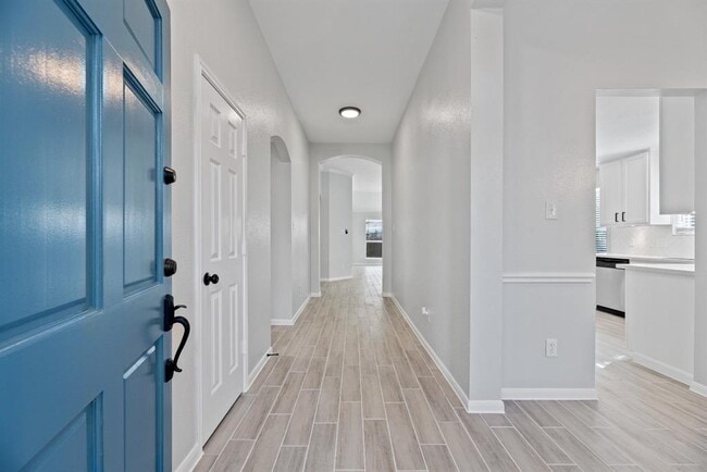 12215 Browning Dr in Montgomery, TX - Building Photo - Building Photo