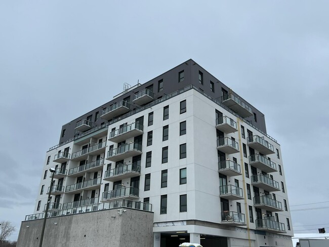 property at 7-807 Erie Ave