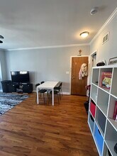 2253 W Rosemont Ave, Unit 3 in Chicago, IL - Building Photo - Building Photo