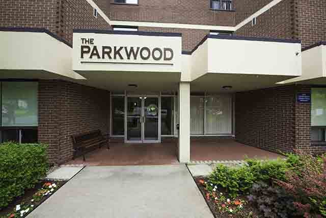 The Parkwood in Belleville, ON - Building Photo - Building Photo