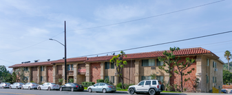 2121 N Verdugo Rd Apartments