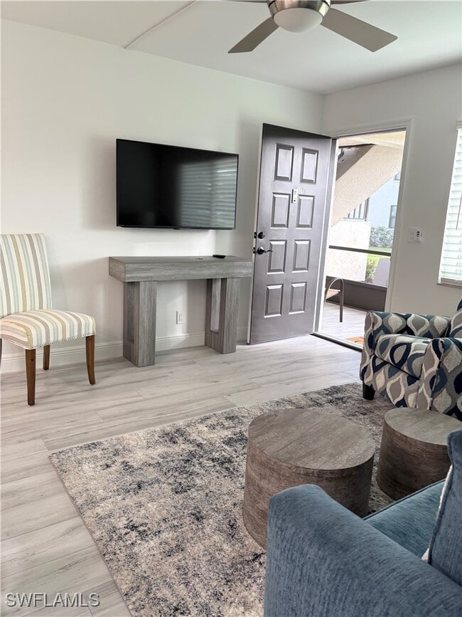 4351 27th Ct SW in Naples, FL - Building Photo - Building Photo