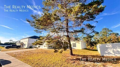 3297 Tallwood Dr in Deltona, FL - Building Photo - Building Photo