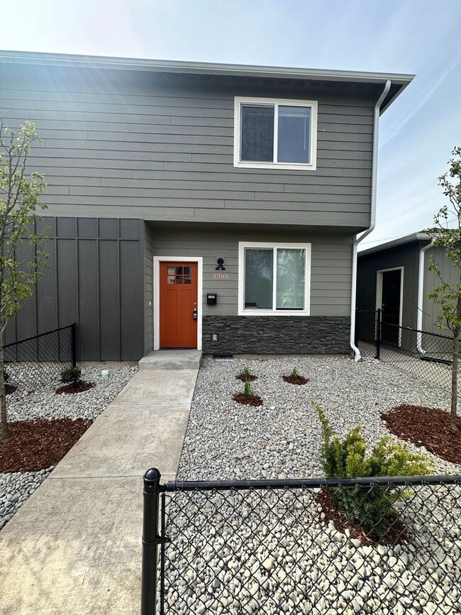 1211 N Cannon St in Spokane, WA - Building Photo - Building Photo