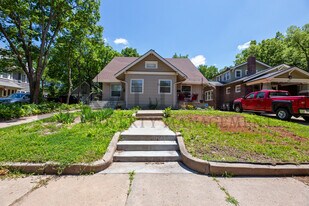 448 N Fountain St in Wichita, KS - Building Photo