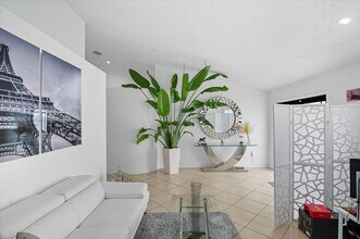 18775 NW 80th Ave in Hialeah, FL - Building Photo - Building Photo